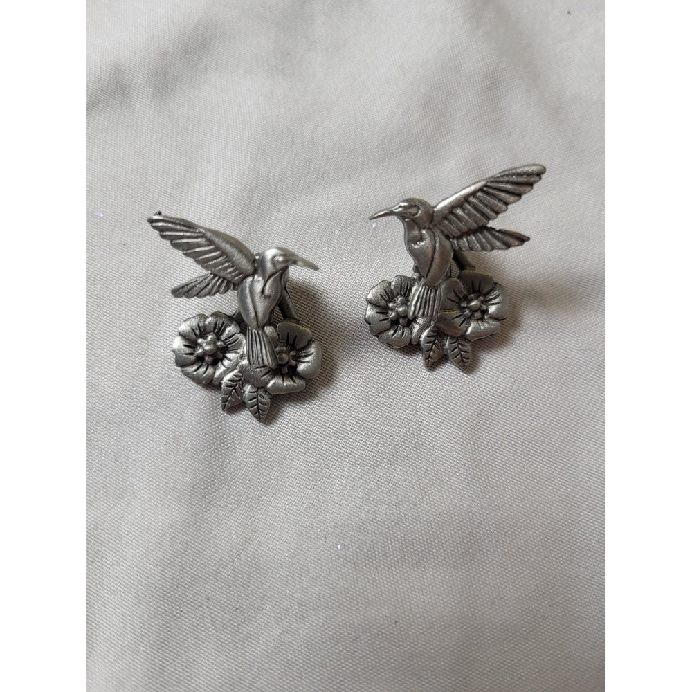 Vintage JJ Jonette Jewelry Hummingbird & Flower Pewter Post Earrings